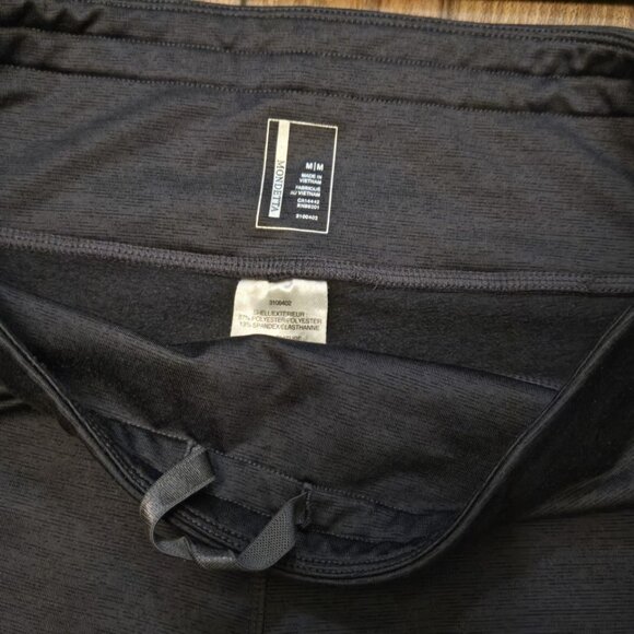 758. Mondetta Black Leggings Size Med. Excellent Like New - Picture 6 of 13